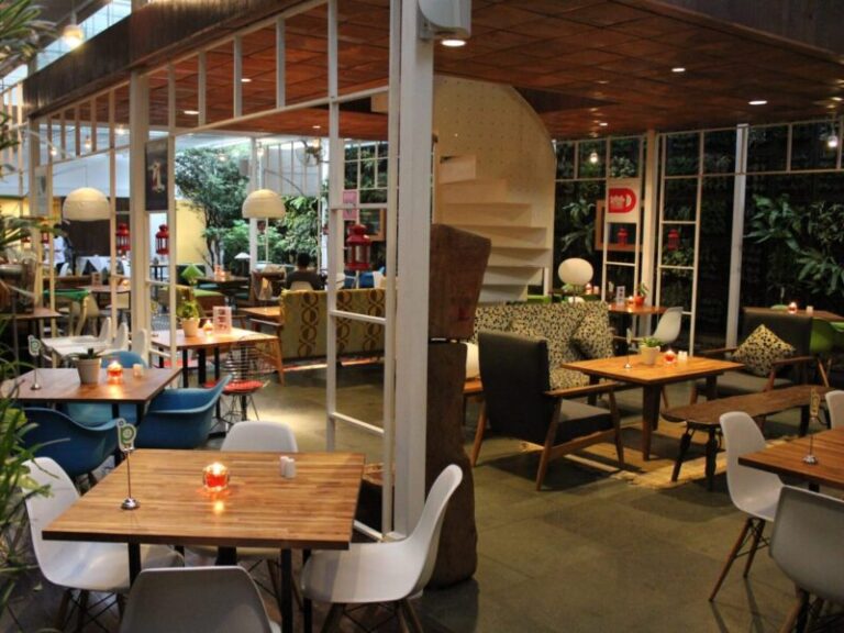 Location Based SMS Broadcast: Complete Guide with Examples and Benefits